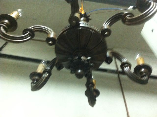 Lampara antigua  de madera