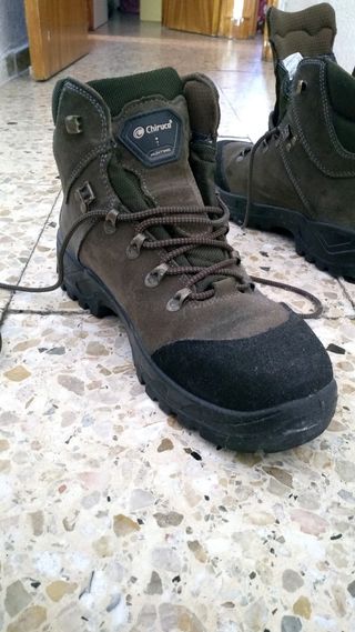 CHIRUCA PERDIZ NUEVAS 42 válidas 43 de segunda mano por 85 EUR en Puerto  del Rosario en WALLAPOP