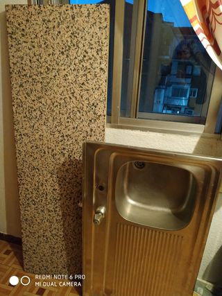 Fregadero y encimera de segunda mano por 13 € en Madrid en WALLAPOP