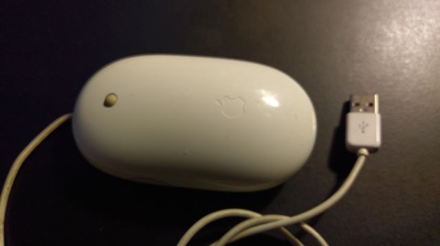 Ratón usb Apple mighty