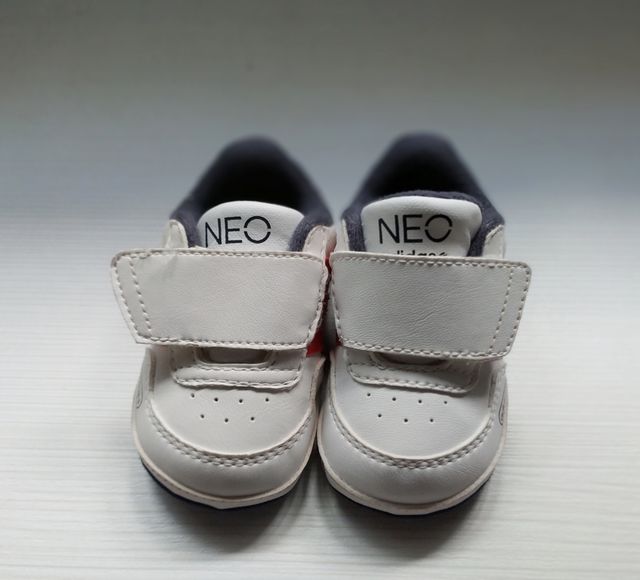 Zapatillas bebé sin suela Adidas