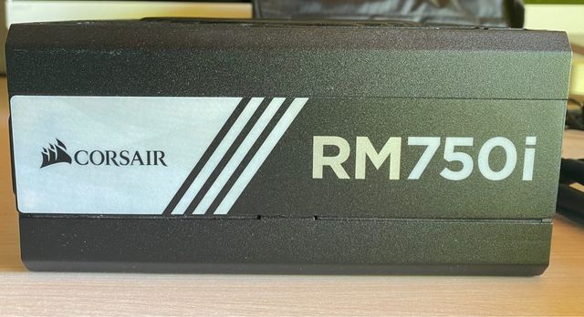 Fuente alimentacion CORSAIR RM750I 80 plus gold