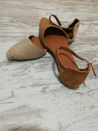 Zapatos entretiempo mujer de segunda mano por 22,9 EUR en Torrent en  WALLAPOP