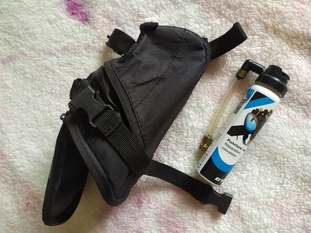 Bolsa  bicicletas y patinetes y kit reparación