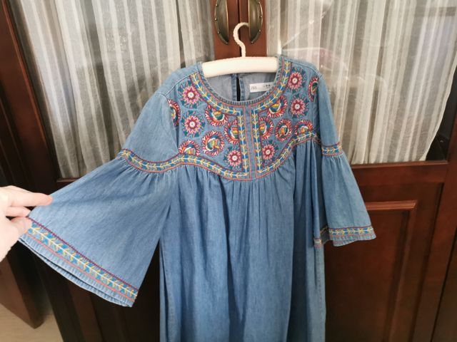 Vestido vaquero Zara niña. 11-12 años