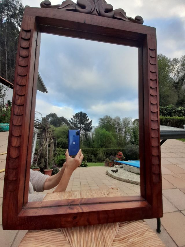 Specchio in legno