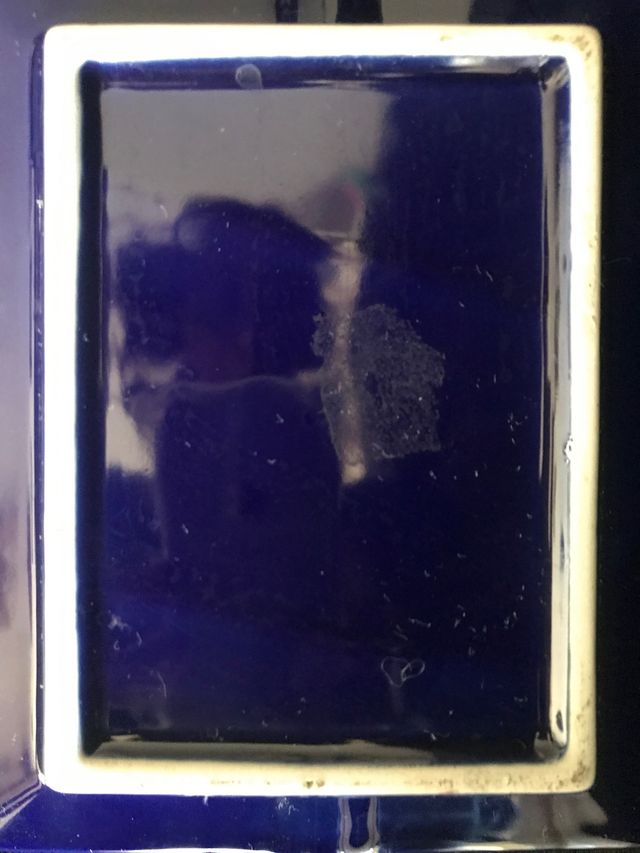 Posaobjetos cenicero en porcelana y oro