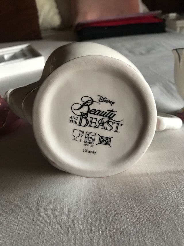 Tetera Bella y la Bestia Nuevo a estrenar