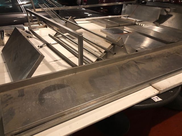 Vendó repisas de acero inox