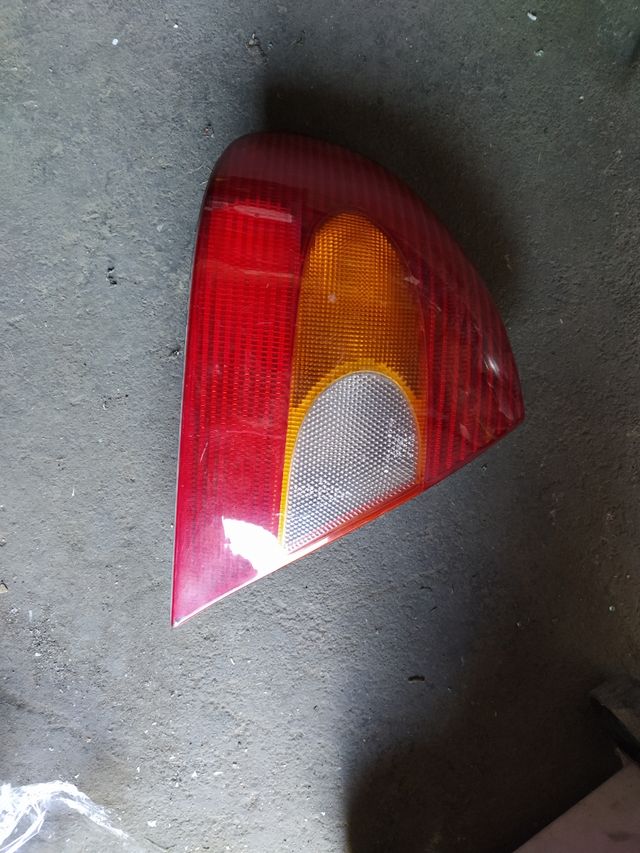 piloto Ford Mondeo 98