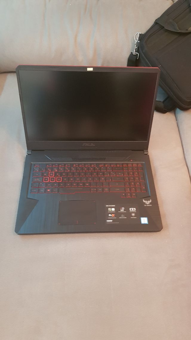 Asus Tuf Gaming Fx 705 Gd Ew106 De Segunda Mano Por 599 En Las Palmas De Gran Canaria En Wallapop
