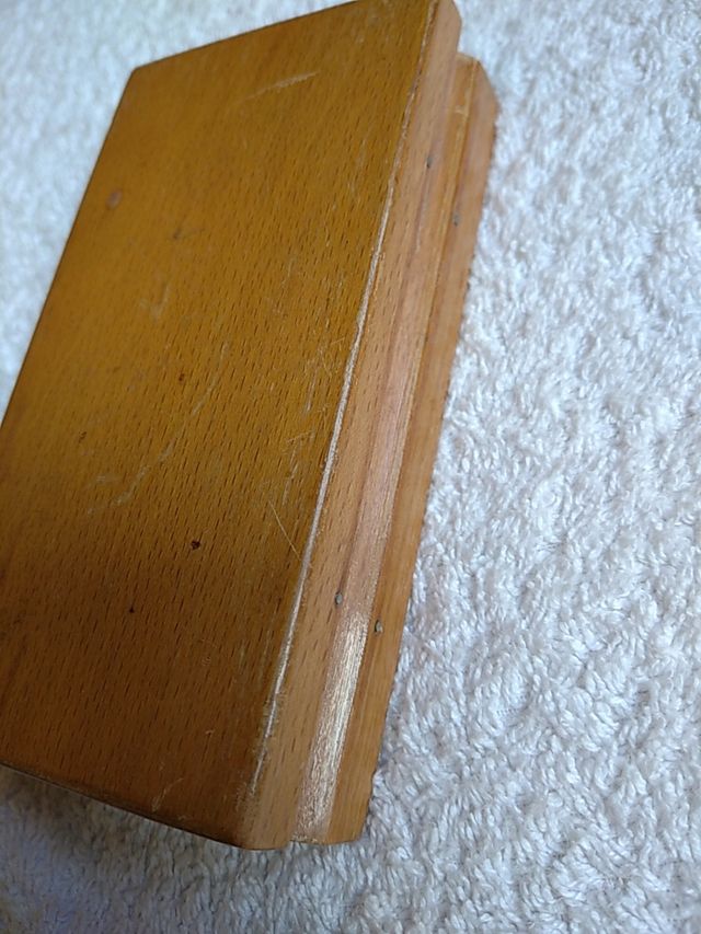 ANTIGUO JUEGO DE PESAS DE BASCULA O BALANZA