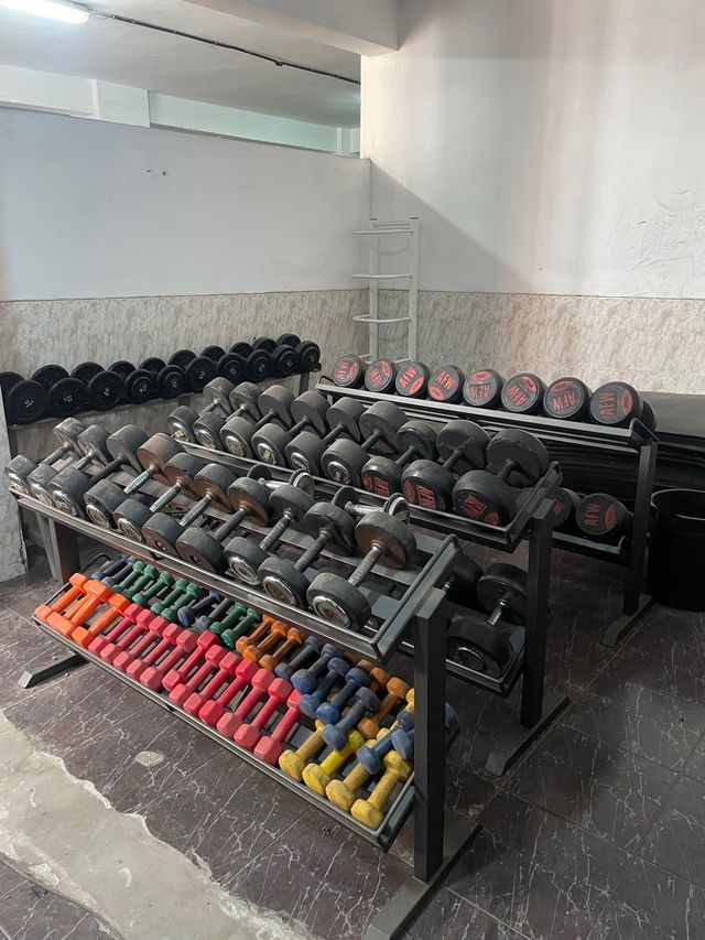 MACCHINE PER COSTRUZIONI PESI