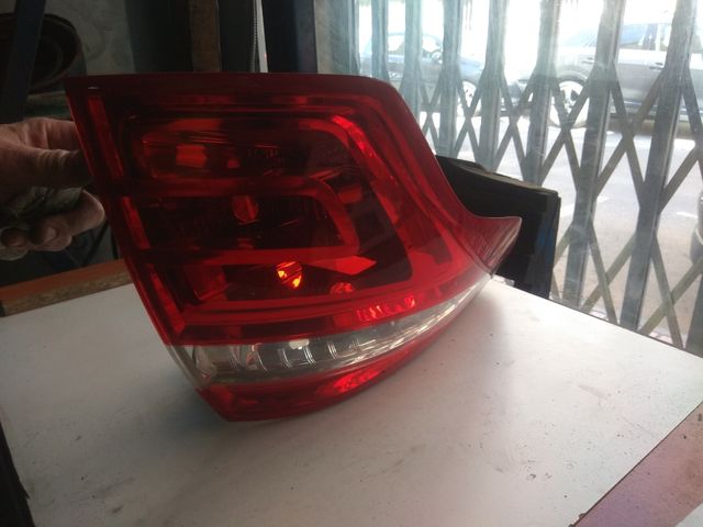 Piloto trasero izquierdo Citroen C4 Picasso