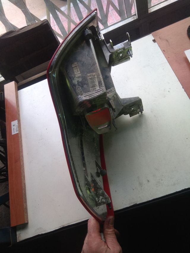 Piloto trasero izquierdo Citroen C4 Picasso