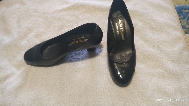 Zapatos Salón Piel.