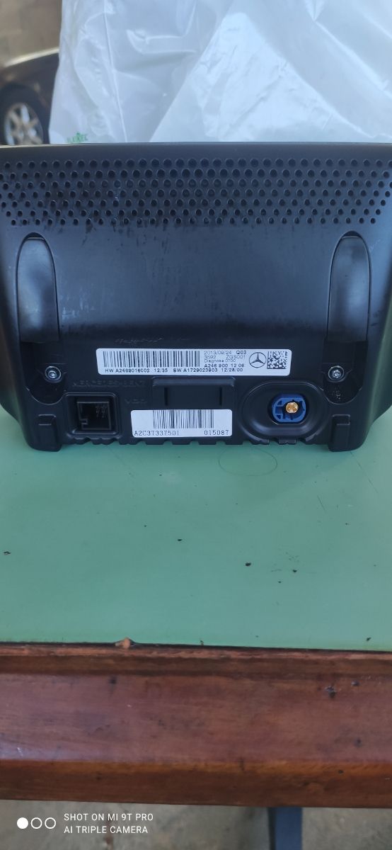 Pantalla original mercedes B 620667955