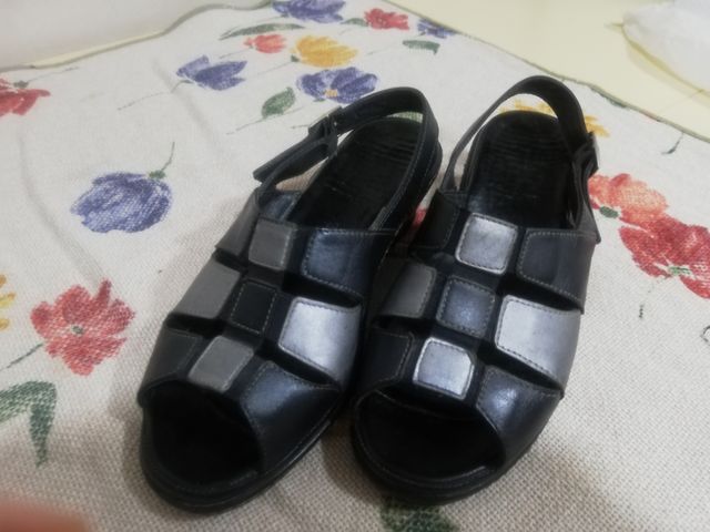 Sandalias piel 36