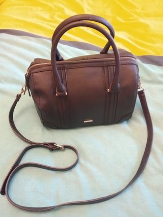 Bolso negro de Paco Martínez. de segunda mano por 10 EUR en Barañain en  WALLAPOP