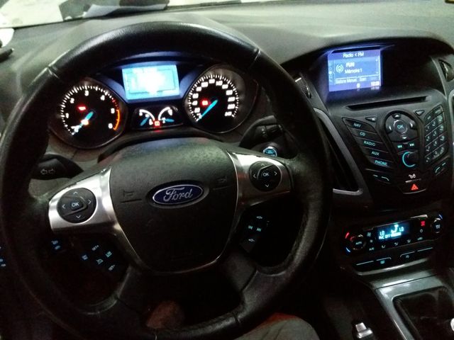 piezas ford focus 2016