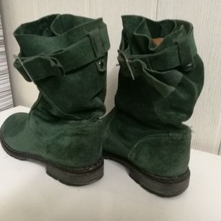 Botines mujer verde botella de segunda mano por 10 EUR en Alcalá de Henares  en WALLAPOP