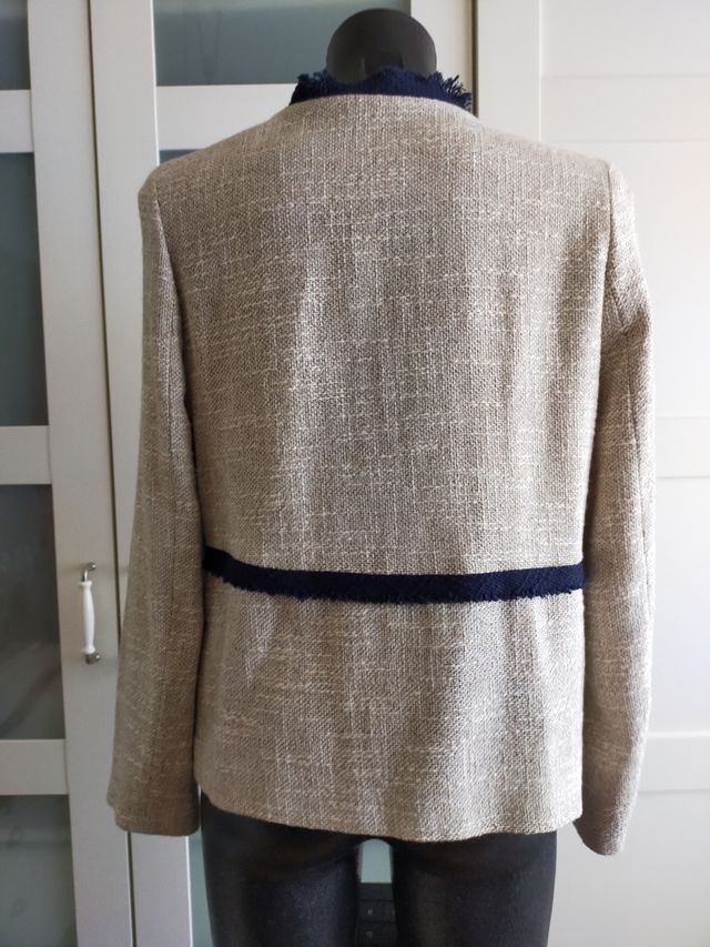 Chaqueta Vilagallo nueva