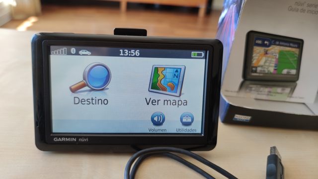 GPS Garmin Nuvi 1490T