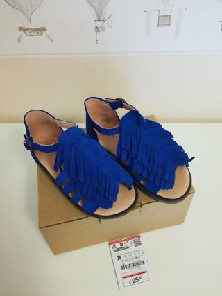 Sandalias bebé. Zara baby. de segunda mano por 5 EUR en Madrid en WALLAPOP