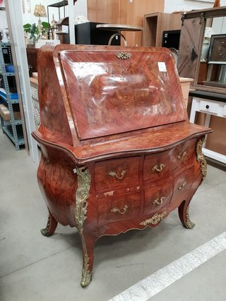 Mueble escritorio de segunda mano por 786,5 € en Terrassa en WALLAPOP