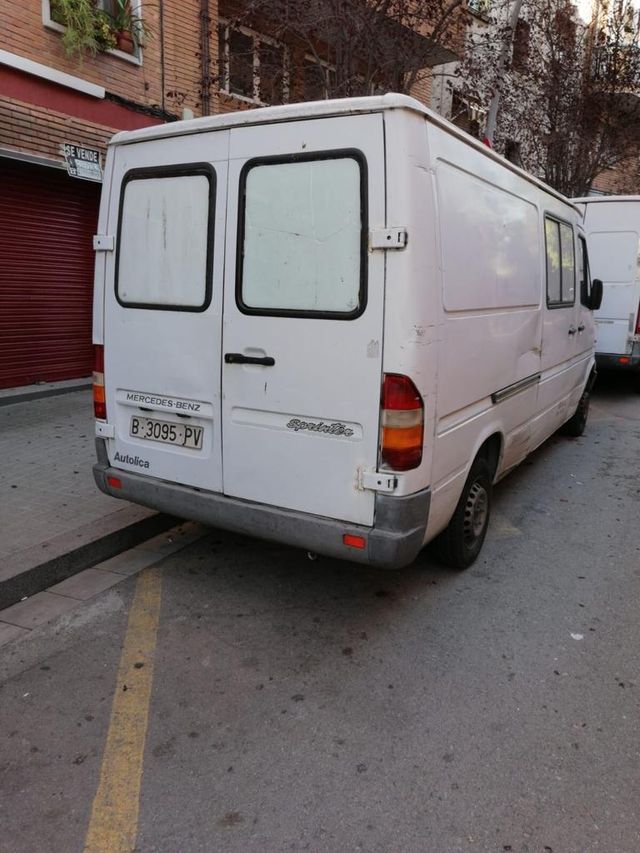 MercedesBenz Sprinter 1995 de segunda mano por 3.000 € en Badalona en MercedesBenz Sprinter 1995 de segunda mano por 3.000 € en Badalona en