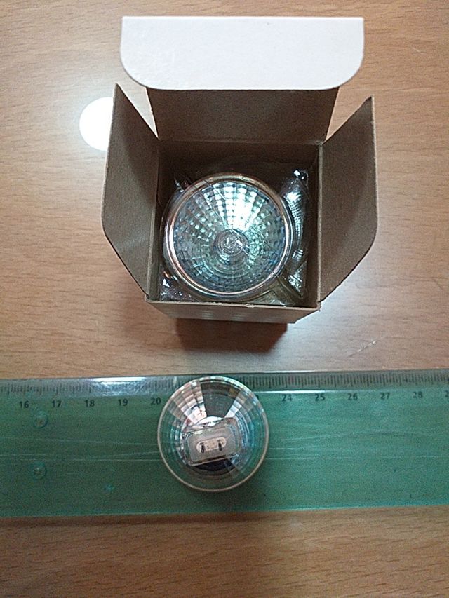 6 bombillas dicroicas 12V10W