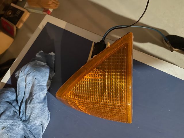 Alfa romeo 75 intermitente