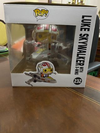 NUEVO Funko Pop Star Wars 232 Luke Skywalker XWing de segunda mano por 119,99 EUR en Valencia en WALLAPOP