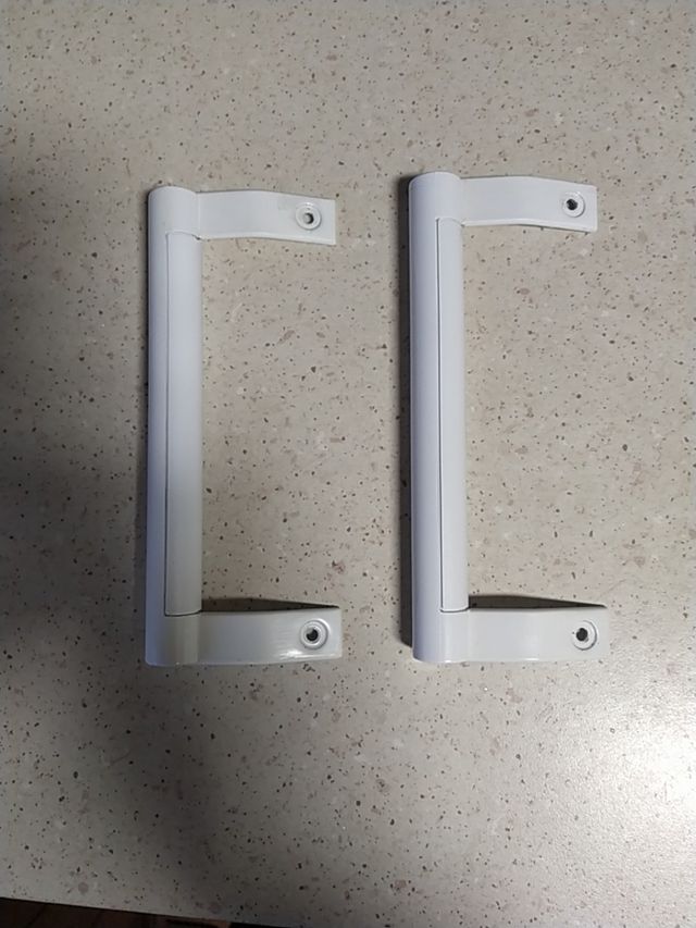 Tiradores aluminio blanco