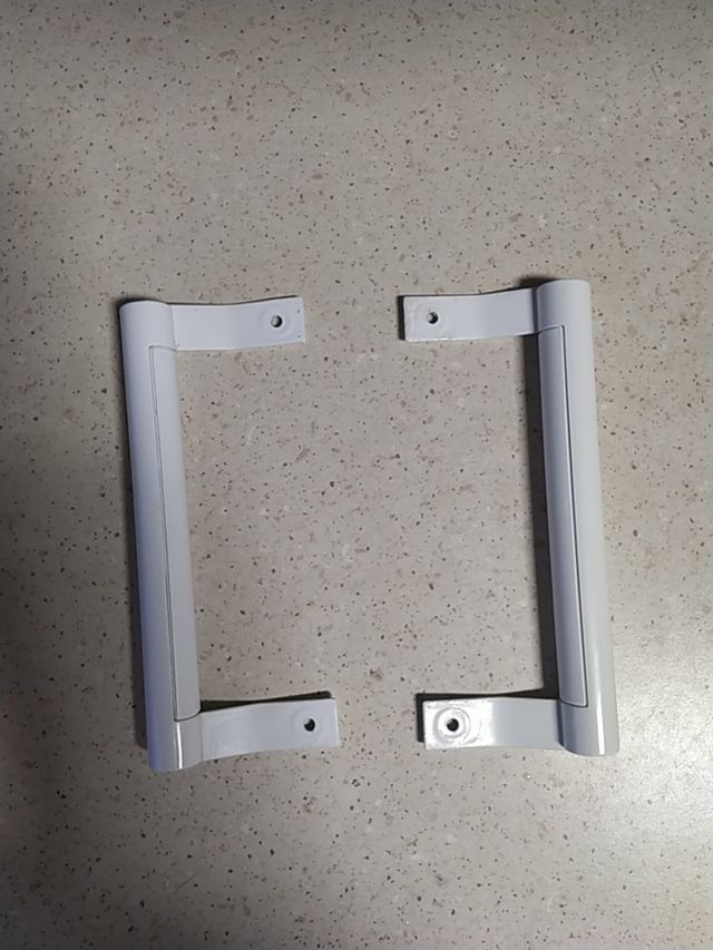 Tiradores aluminio blanco