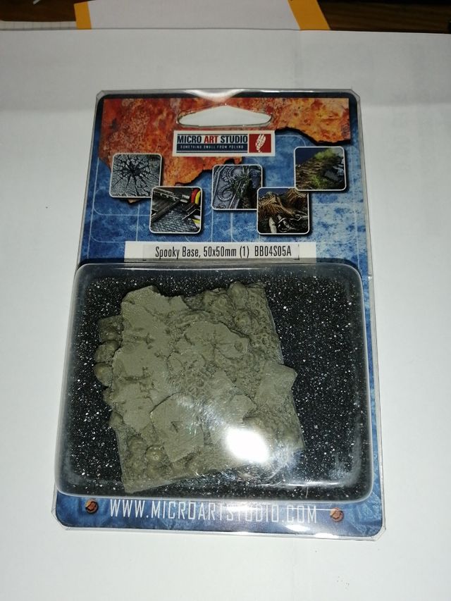 Peanas MicroArt 50x50 Spooky