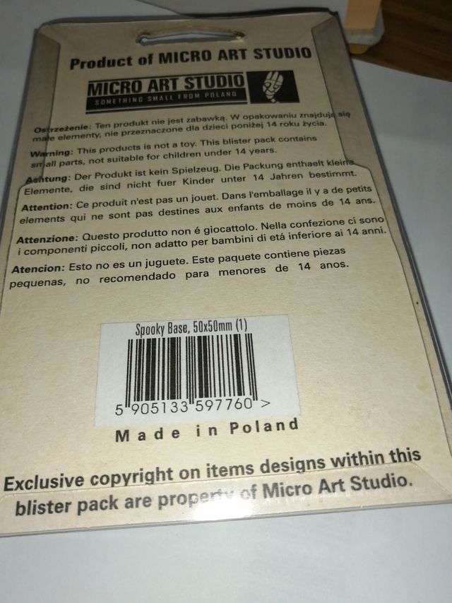 Peanas MicroArt H2133 50x50 Spooky