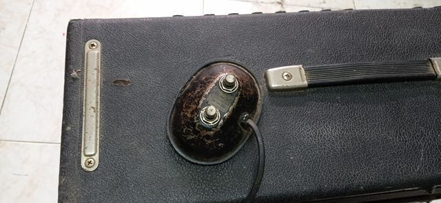 Fender twin rever silverface