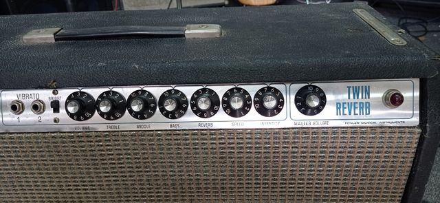 Fender twin rever silverface