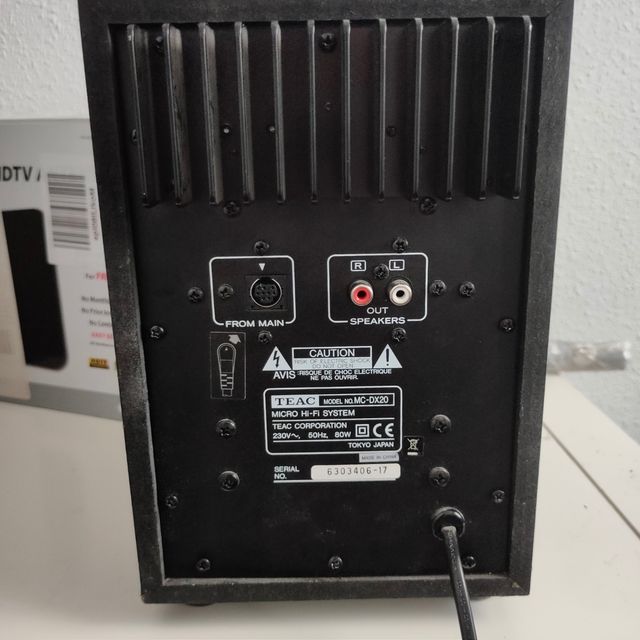 Altavoces activos TEAC