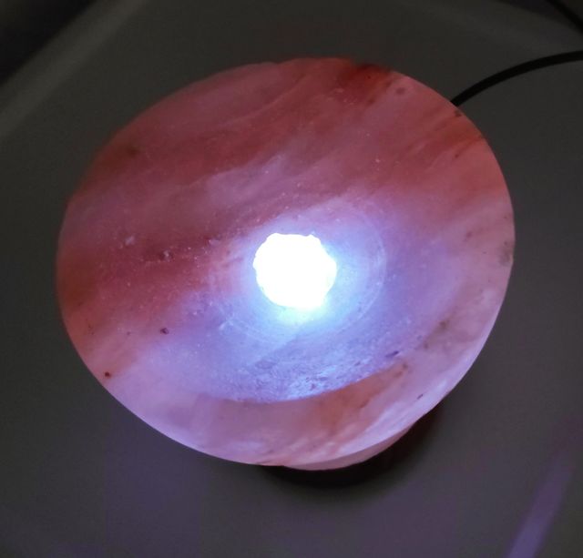 Lámpara de sal de Himalaya