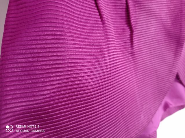 Precioso conjunto de vestido y chaqueta