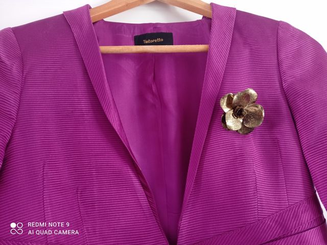 Precioso conjunto de vestido y chaqueta