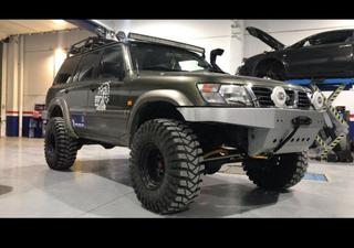 Paragolpes hierro nissan patrol gr y61