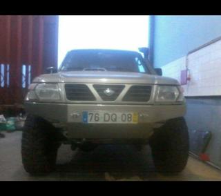 Paragolpes hierro nissan patrol gr y61