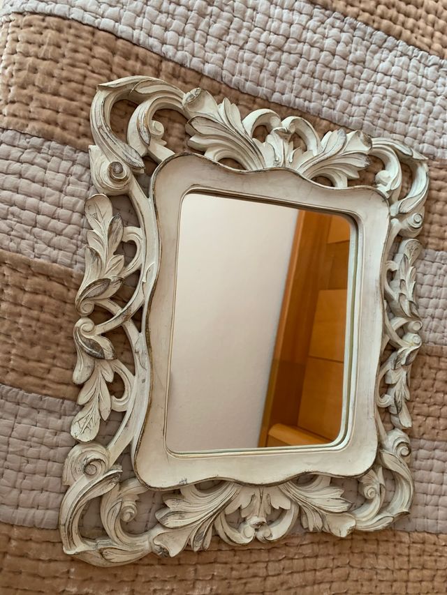 Espejo de diseño escayola.