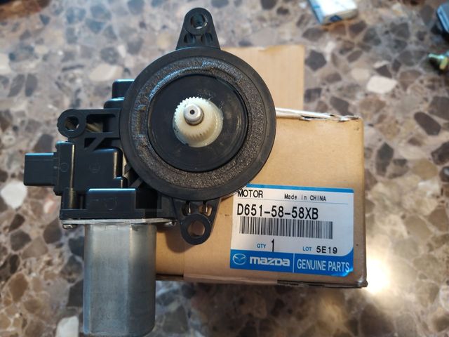 Motor elevalunas, MAZDA 2,3,6.