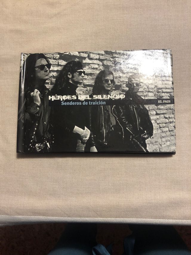 Héroes del silencio libro y cd