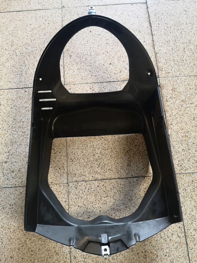 plástico quilla derbi gp1