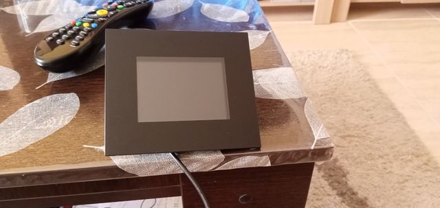 DIGITAL PHOTO FRAME